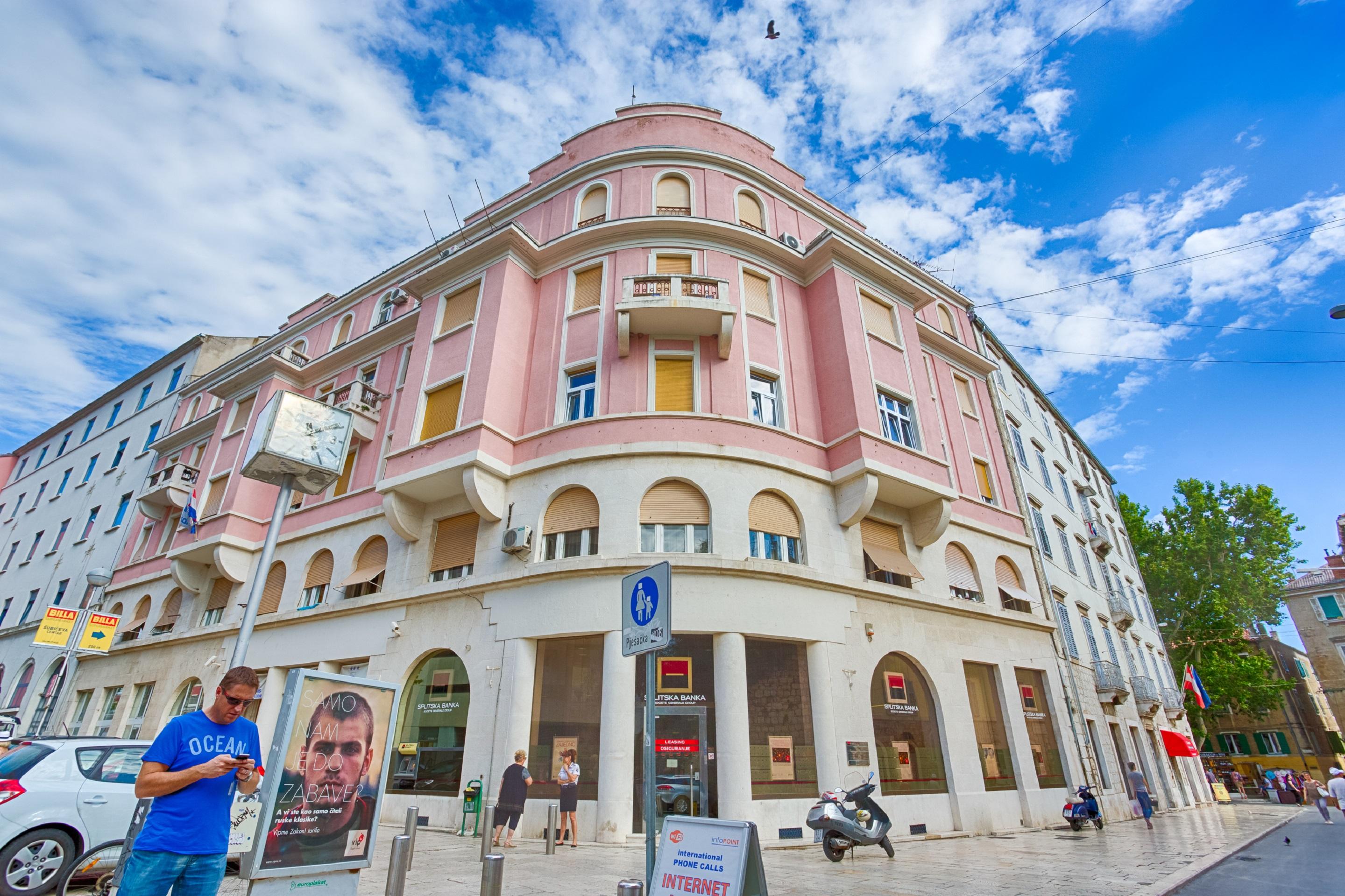 Starlight Luxury Guest house 4*