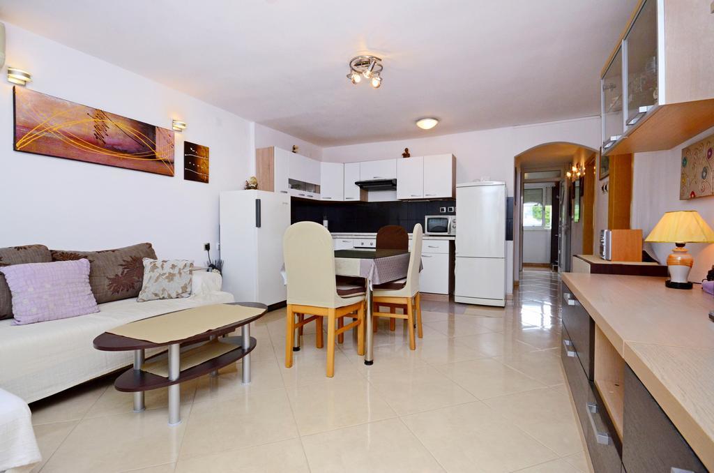 Apartment Diamar Split