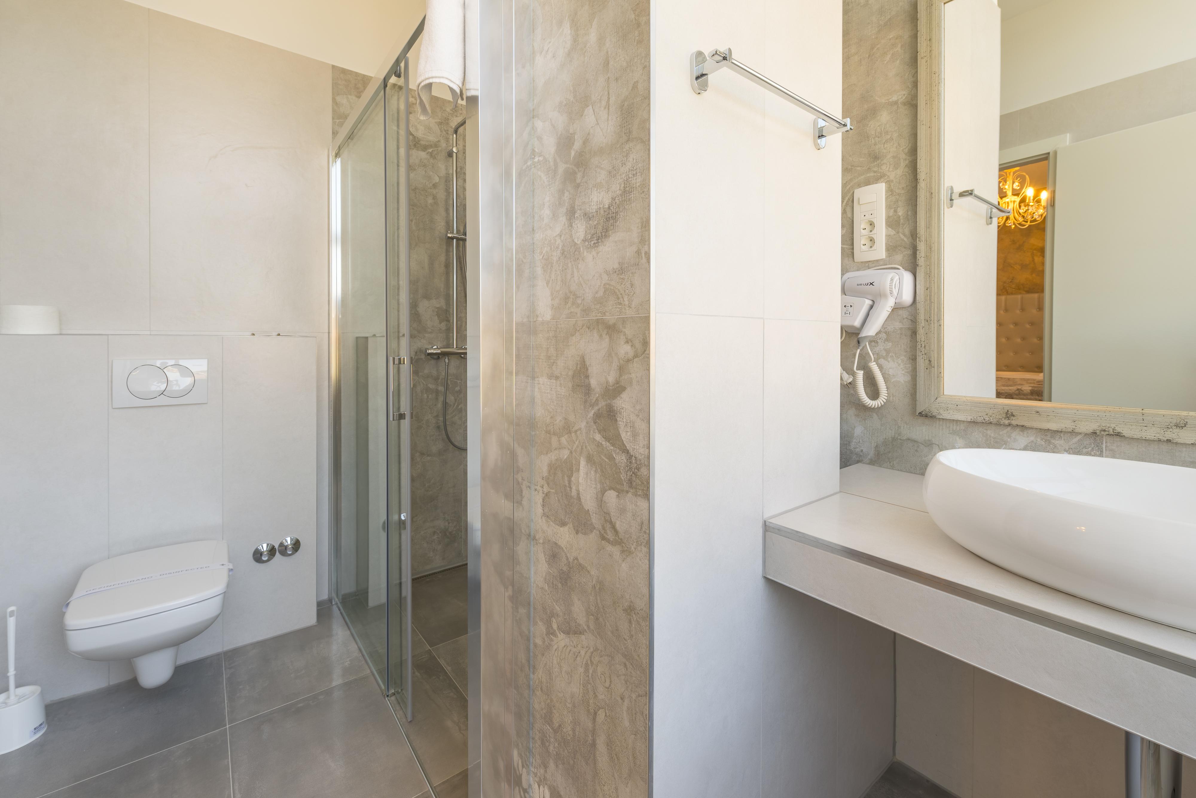 Hotel Prima Luce Downtown 4*