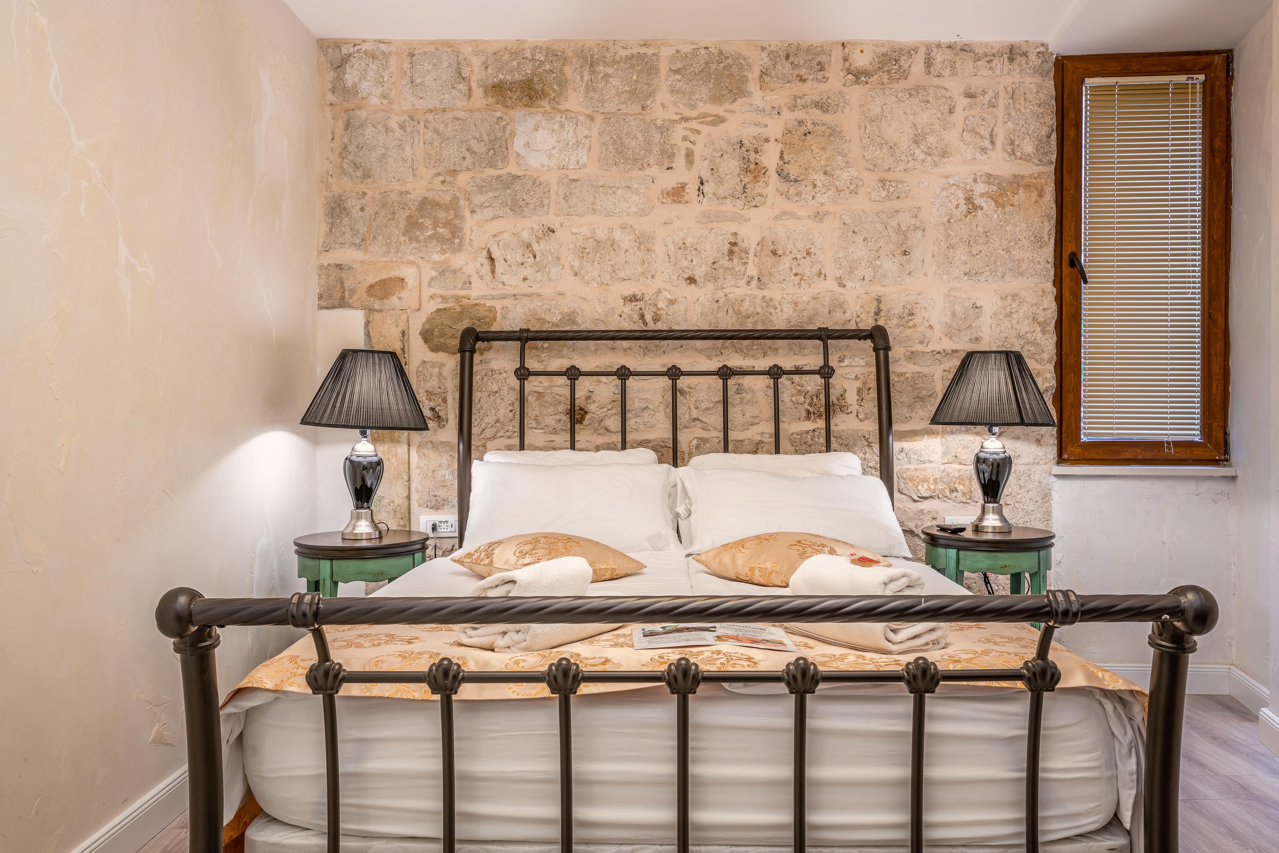 Heritage Palace Varos - Mag Quaint & Elegant Boutique Hotel Split