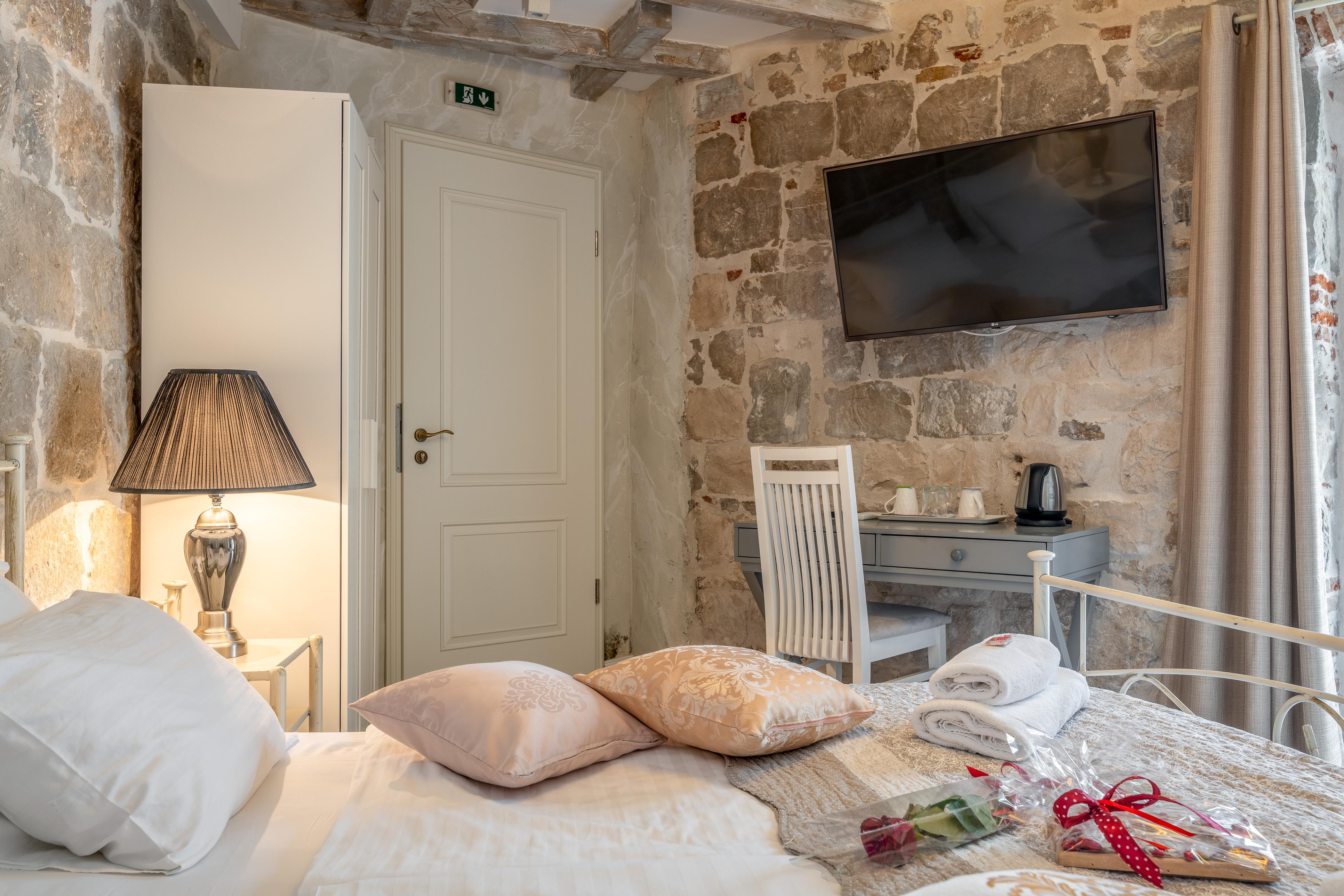 Heritage Palace Varos - Mag Quaint & Elegant Boutique Hotel Split