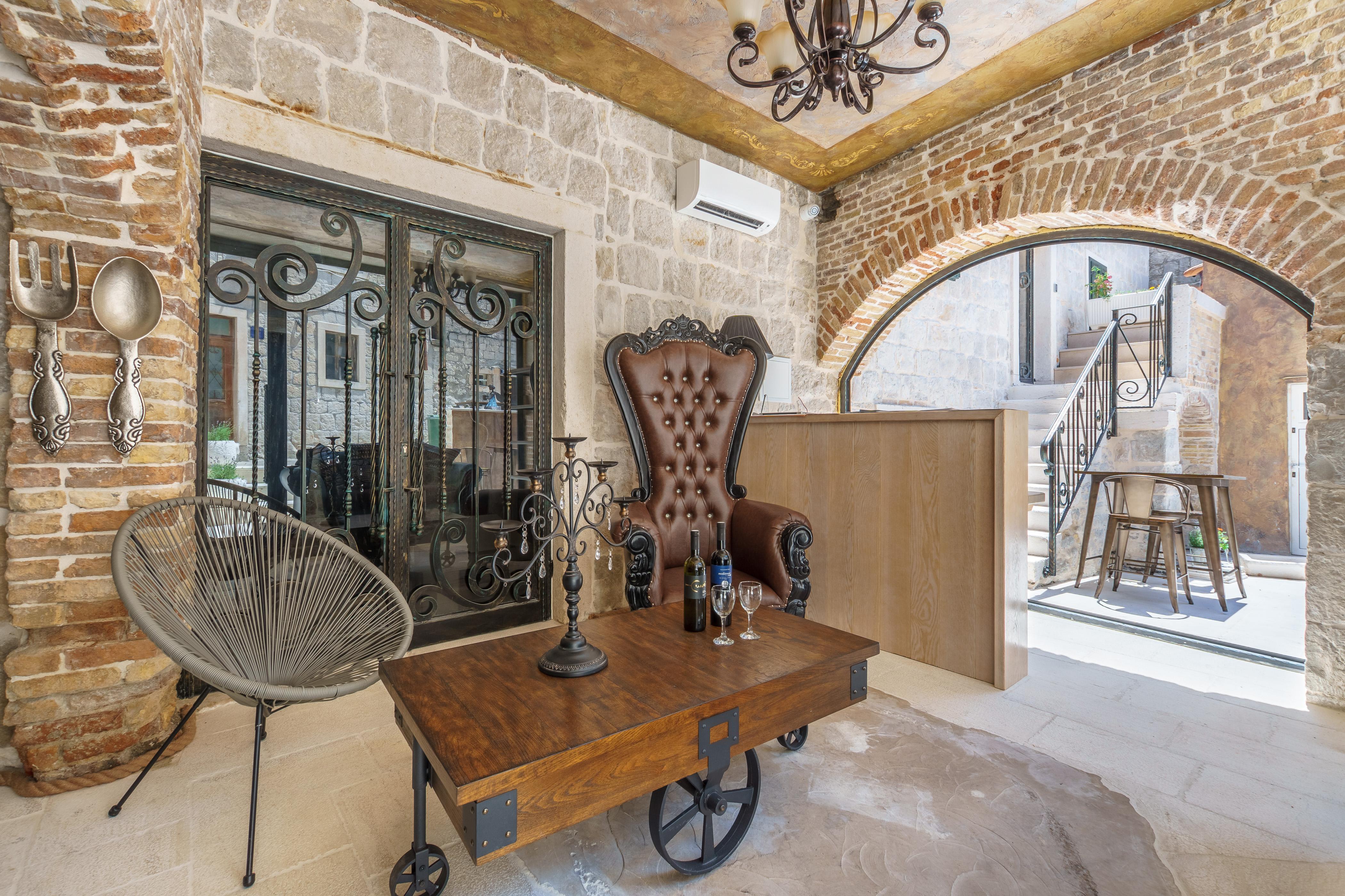 Hotel Heritage Palace Varos - Mag Quaint & Elegant Boutique 4*