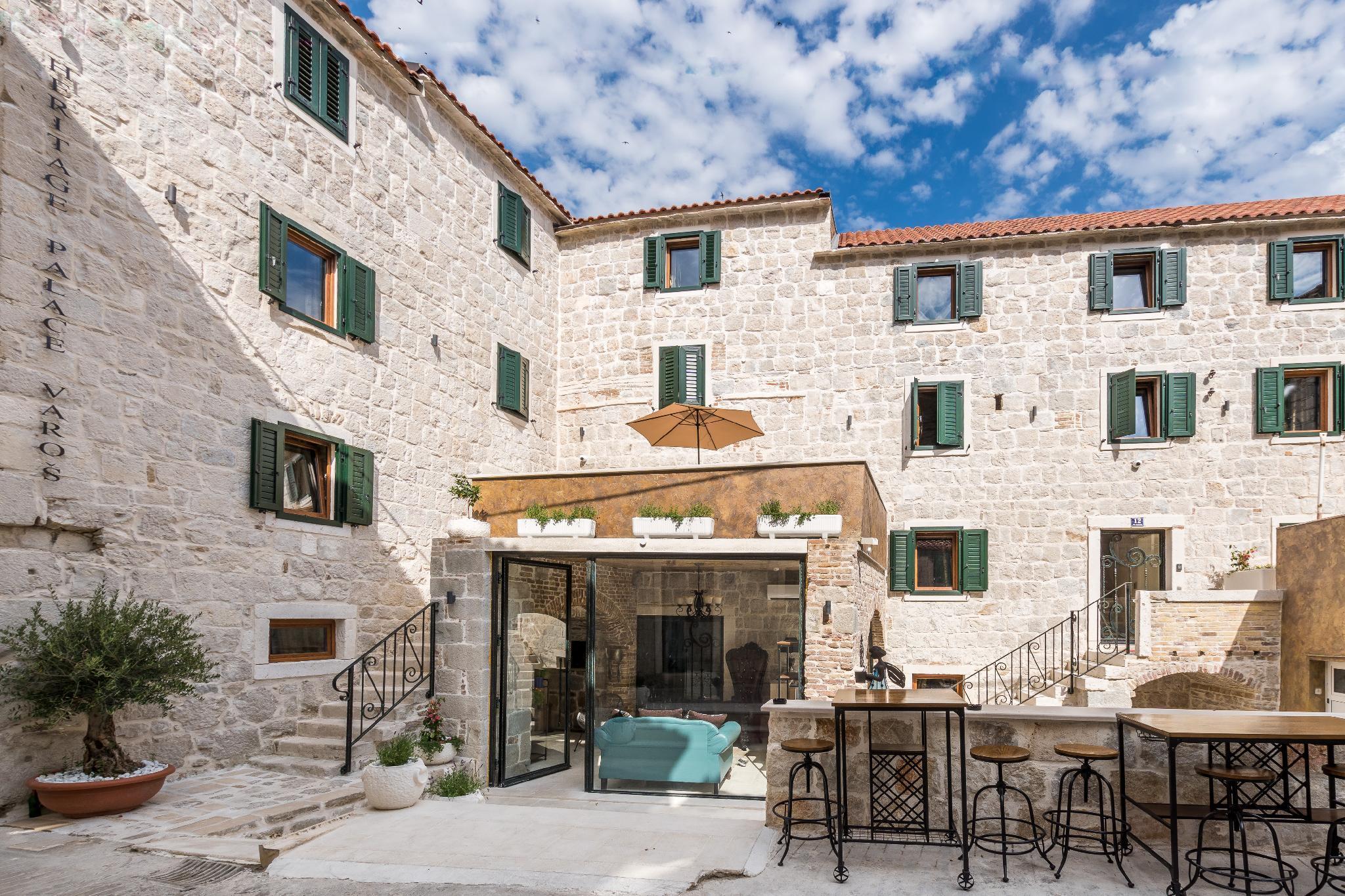 Heritage Palace Varoš 4*