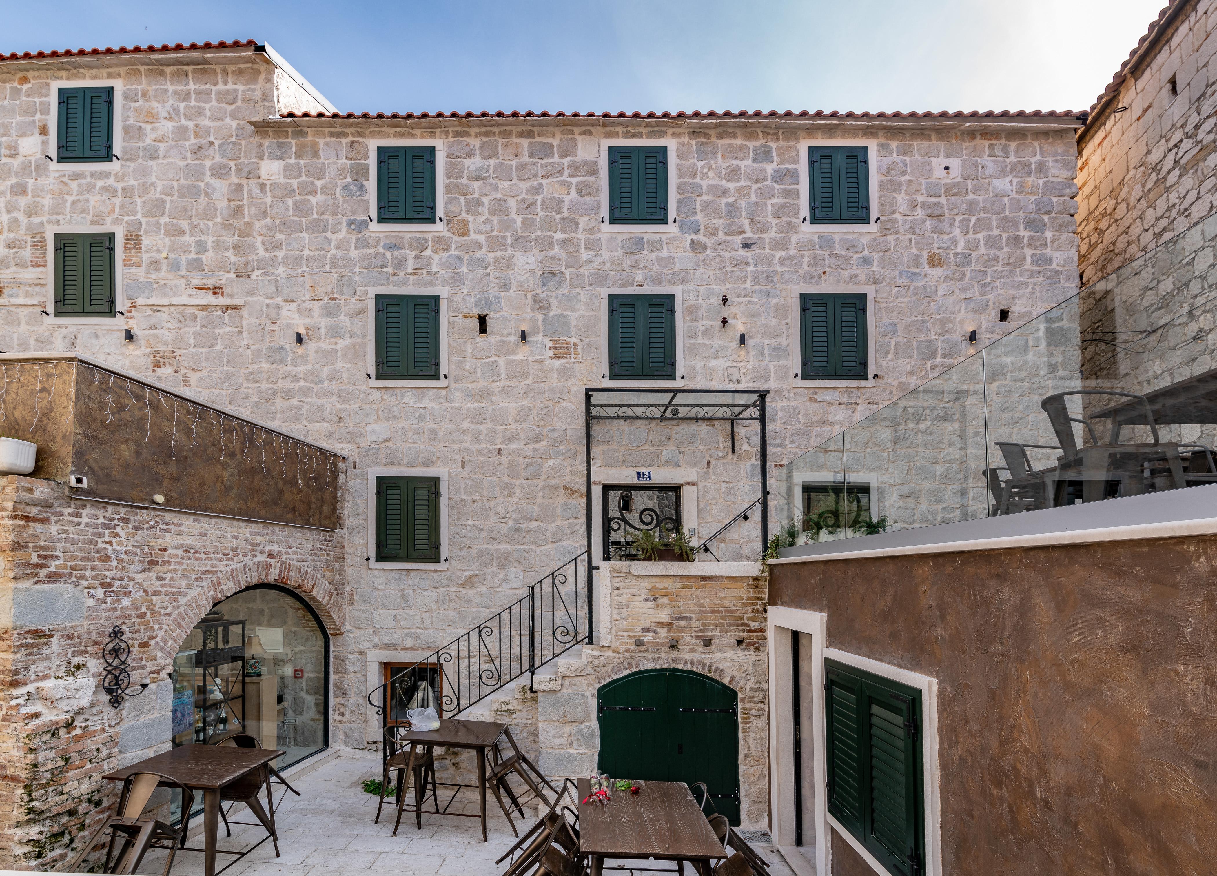 Heritage Palace Varos - Mag Quaint & Elegant Boutique Split