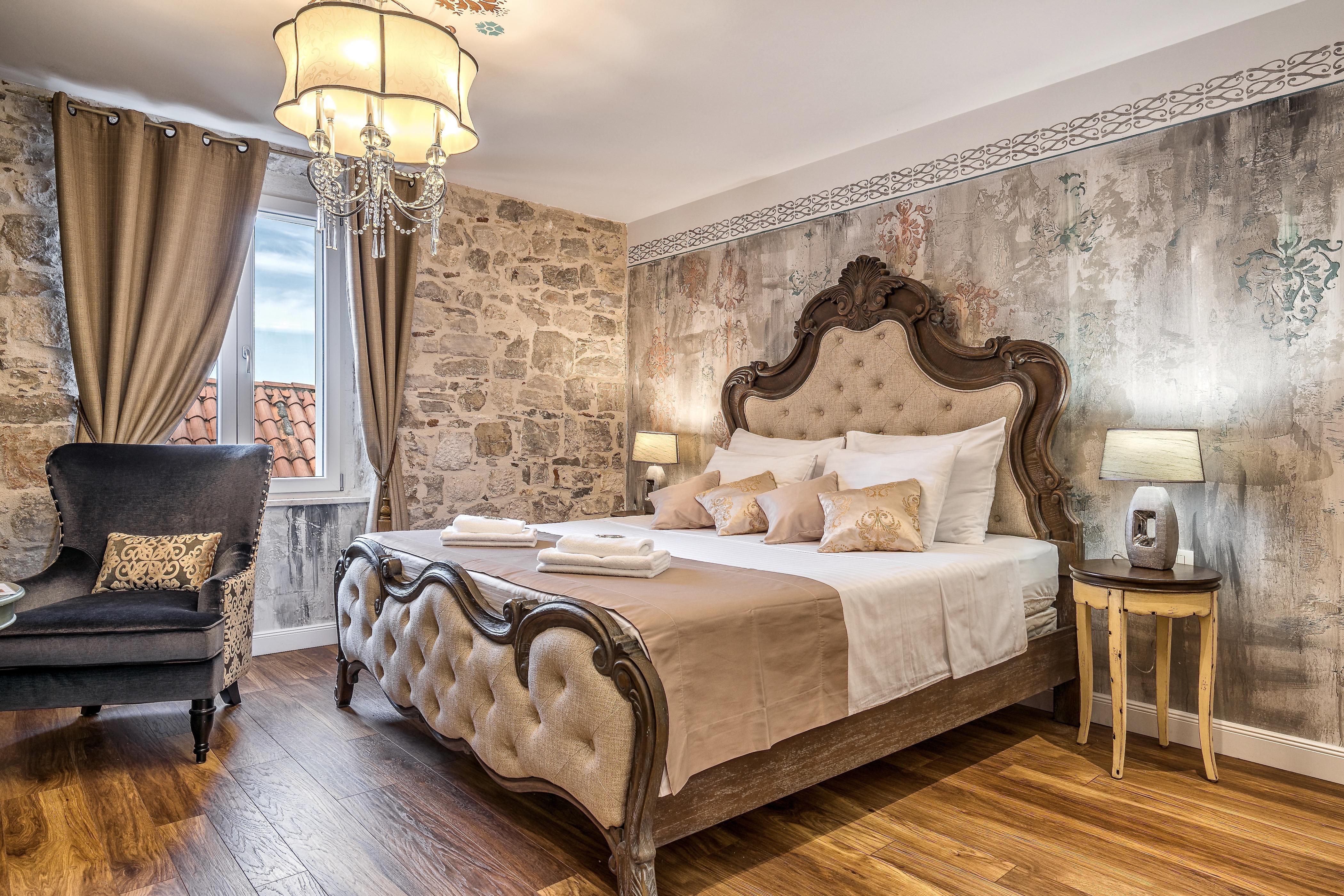 Plaza Marchi Old Town - Mag Quaint & Elegant Boutique Hotel 4*