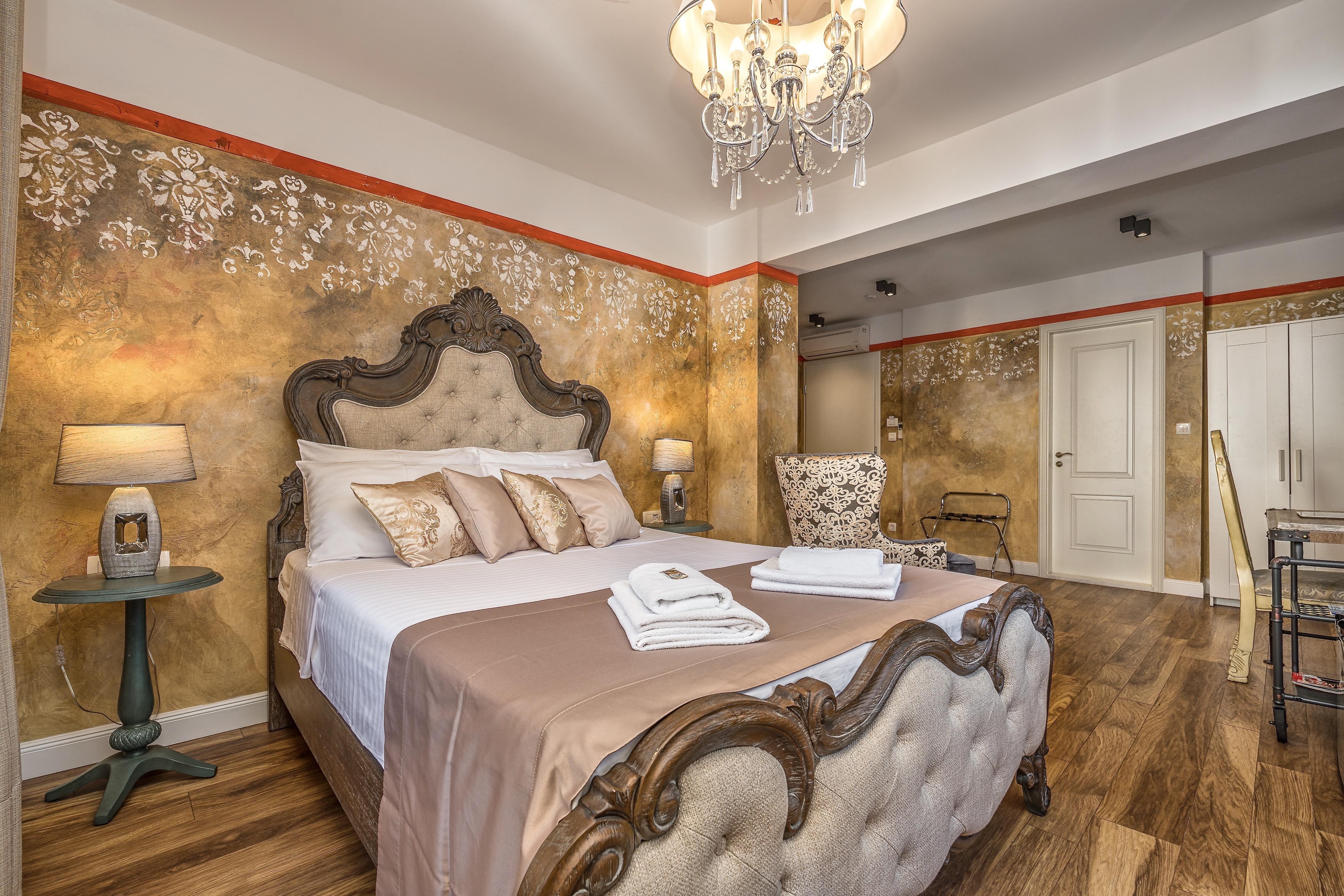 Plaza Marchi Old Town - Mag Quaint & Elegant Boutique Hotel 4*