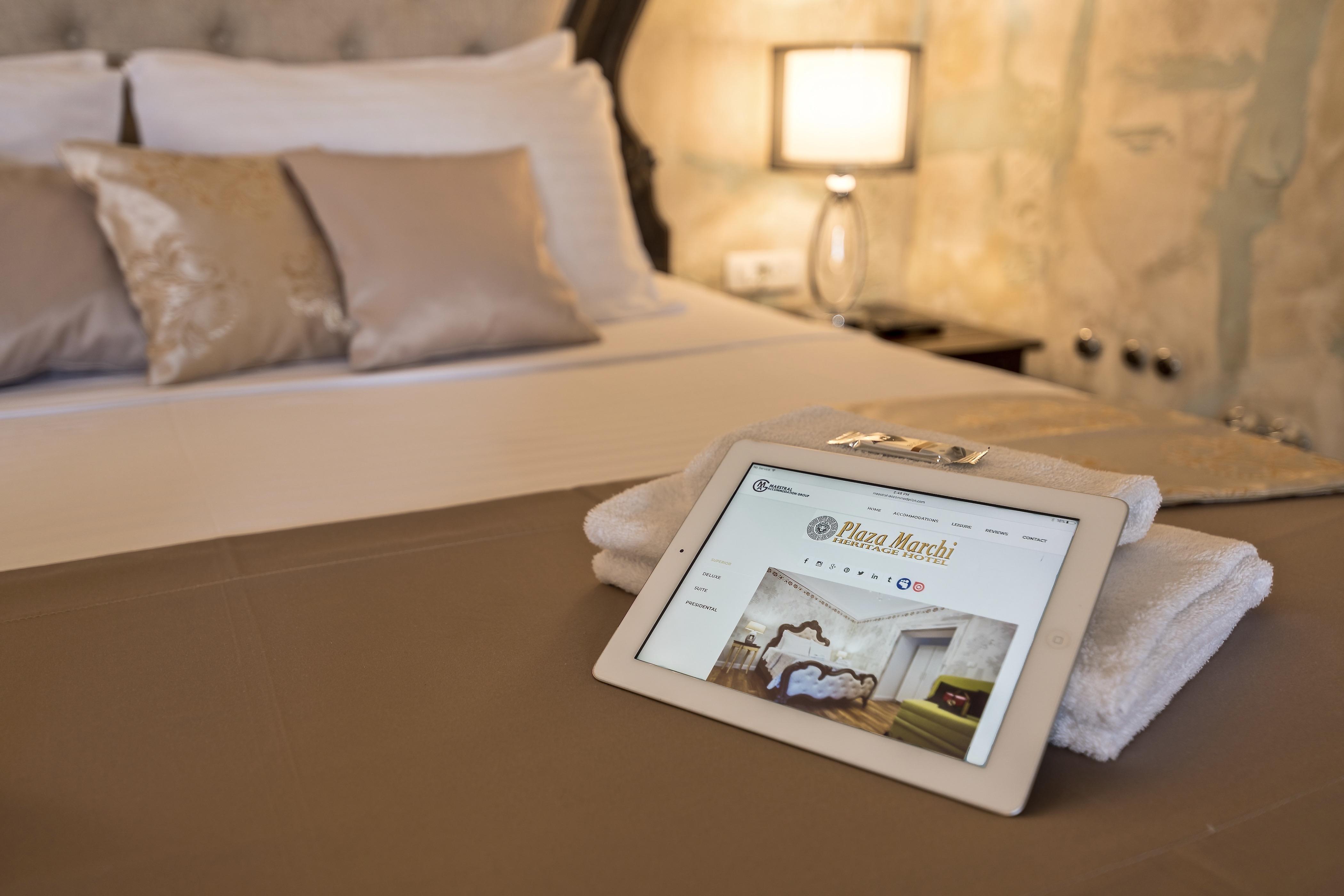 Hotel Plaza Marchi Old Town - Mag Quaint & Elegant Boutique