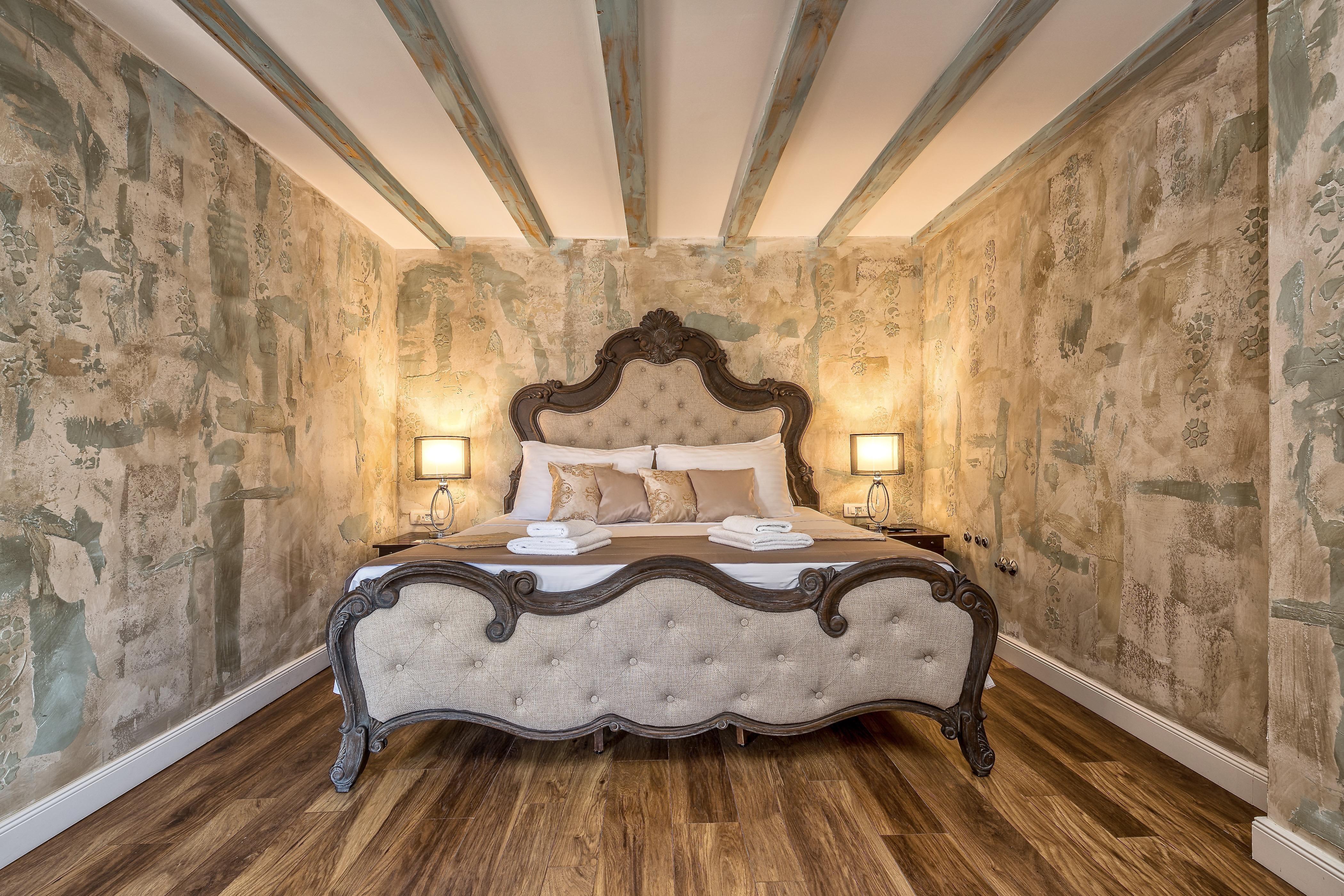 Plaza Marchi Old Town - Mag Quaint & Elegant Boutique Hotel 4*