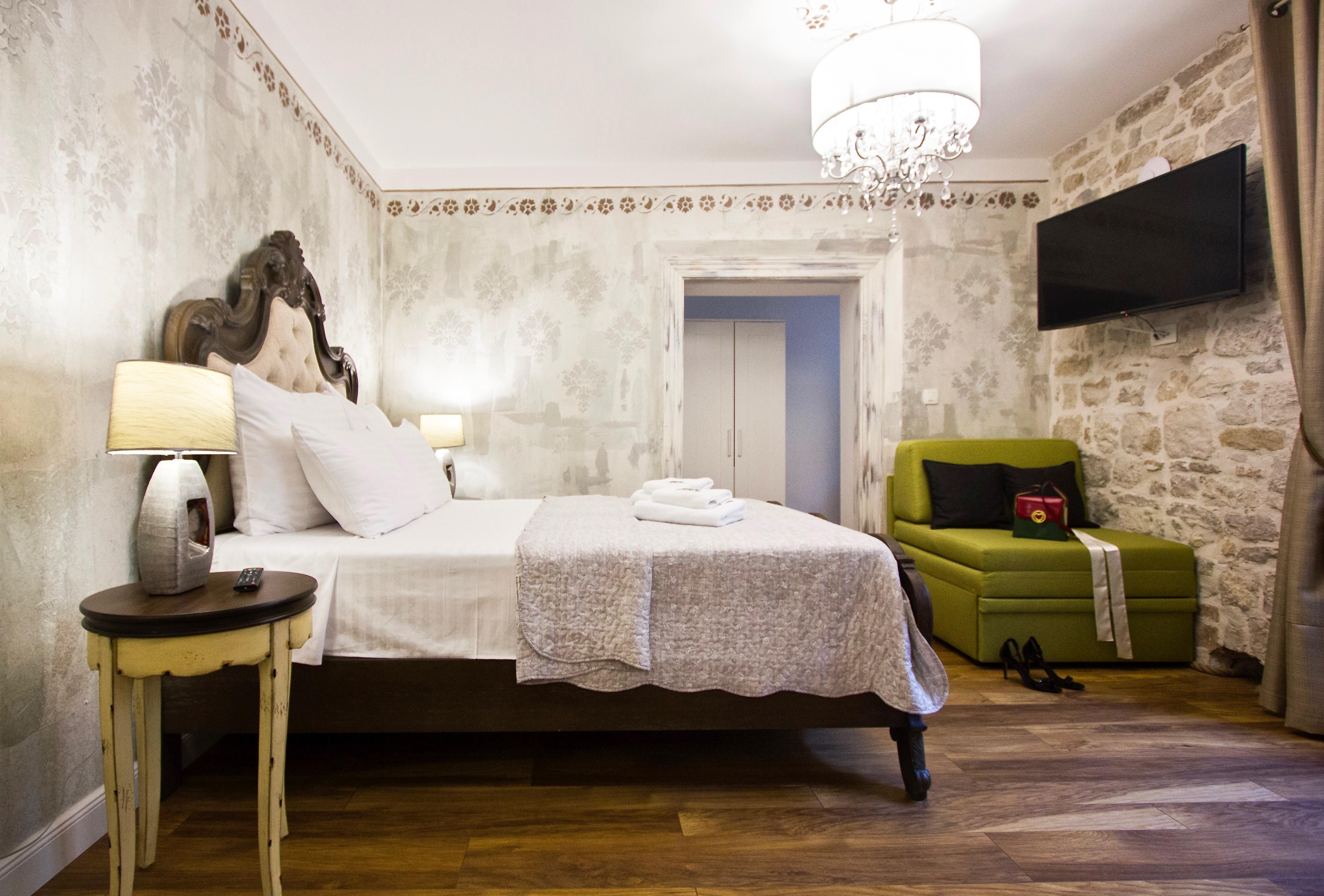 Plaza Marchi Old Town - Mag Quaint & Elegant Boutique Hotel 4*
