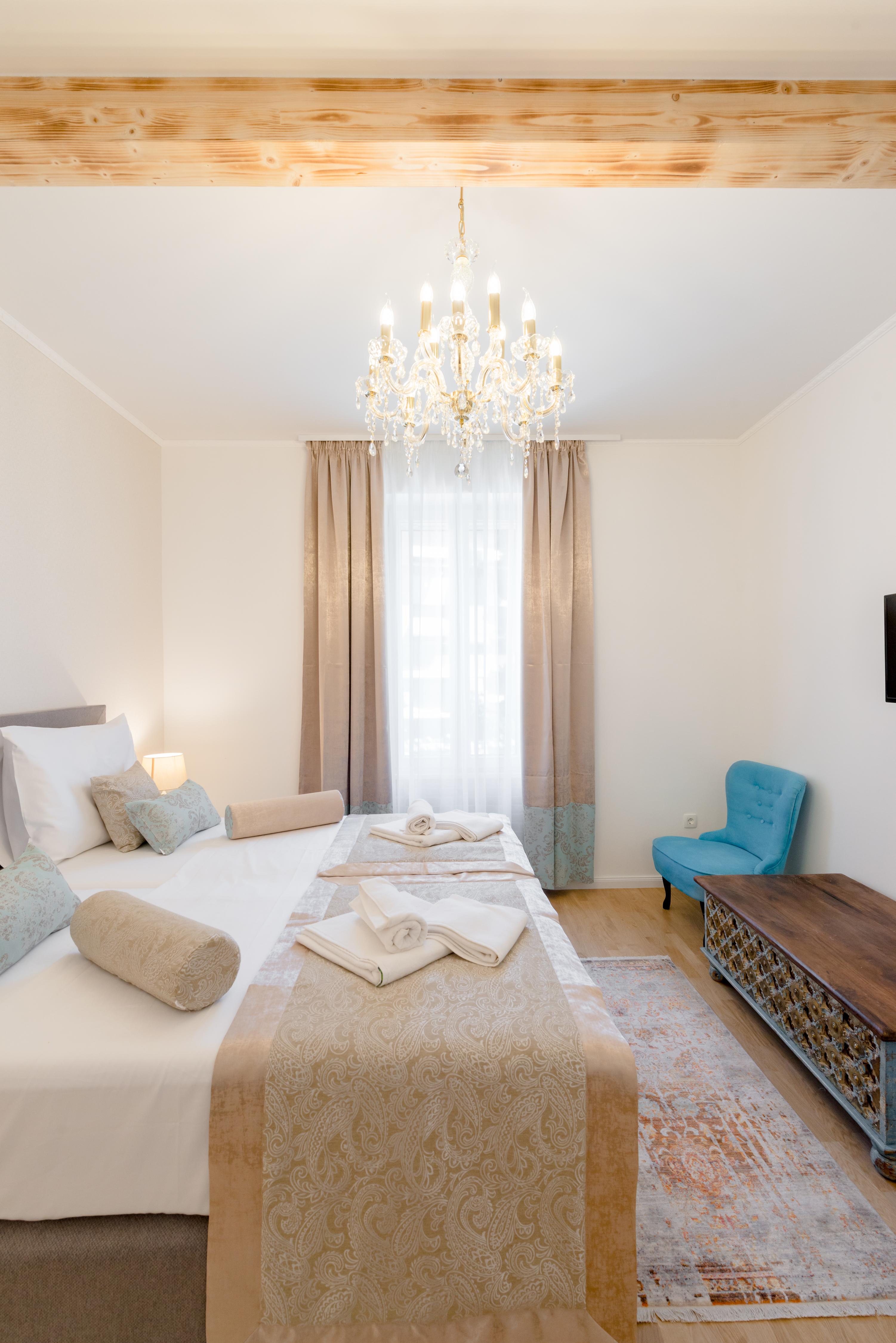 Le Monde Luxury