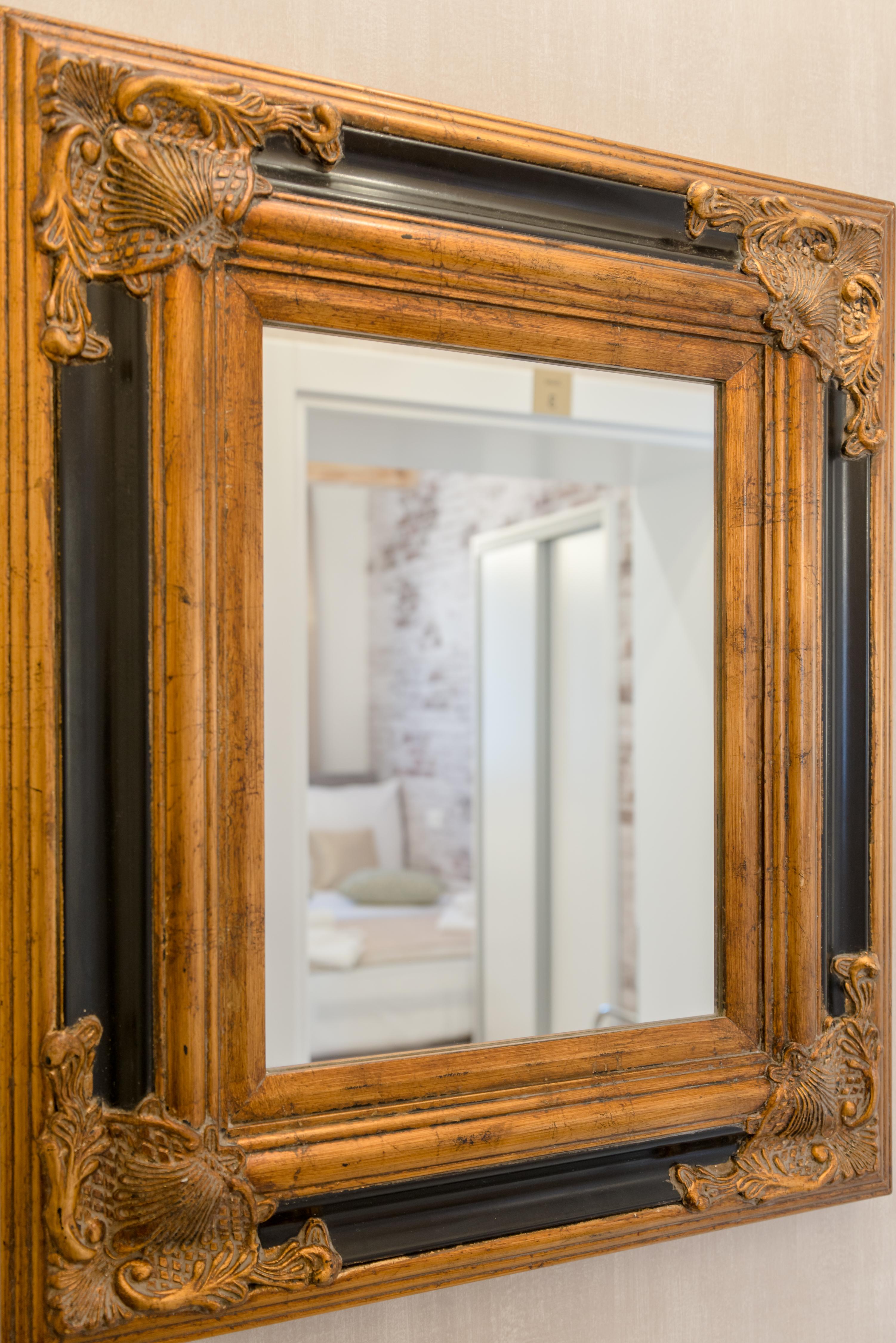 Le Monde Luxury Bed & Breakfast