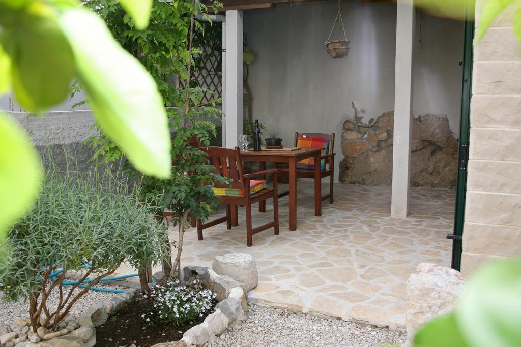Apartment House Marjan *