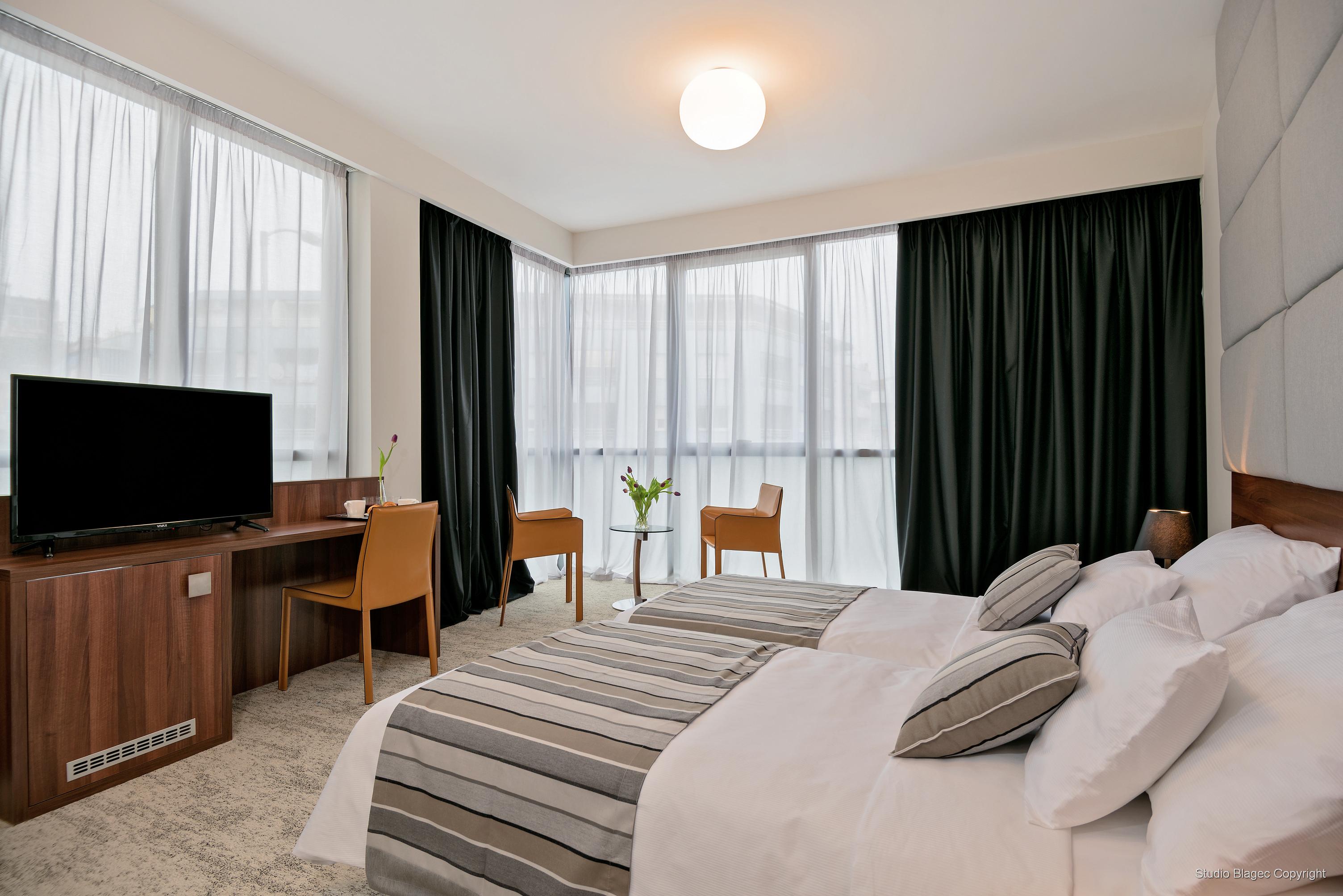 Priska Med Luxury 4* Split