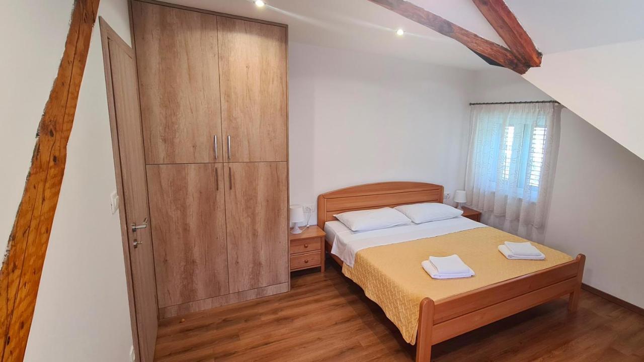 Attic Near Centre *