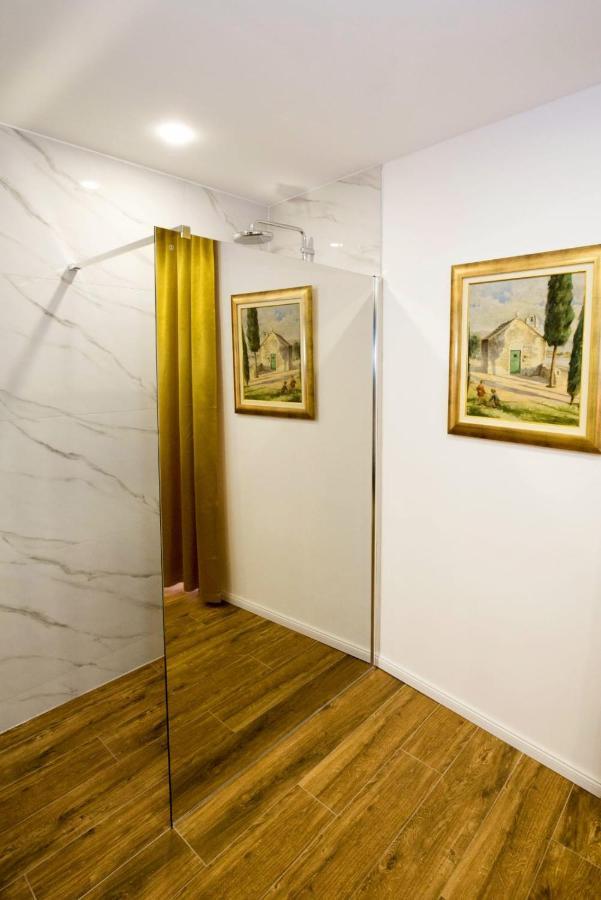 Gold Luxury Guest house Split