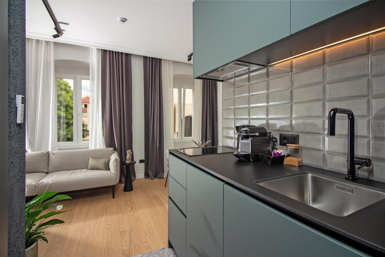 Maroen Lux And Old Town Apartment Split