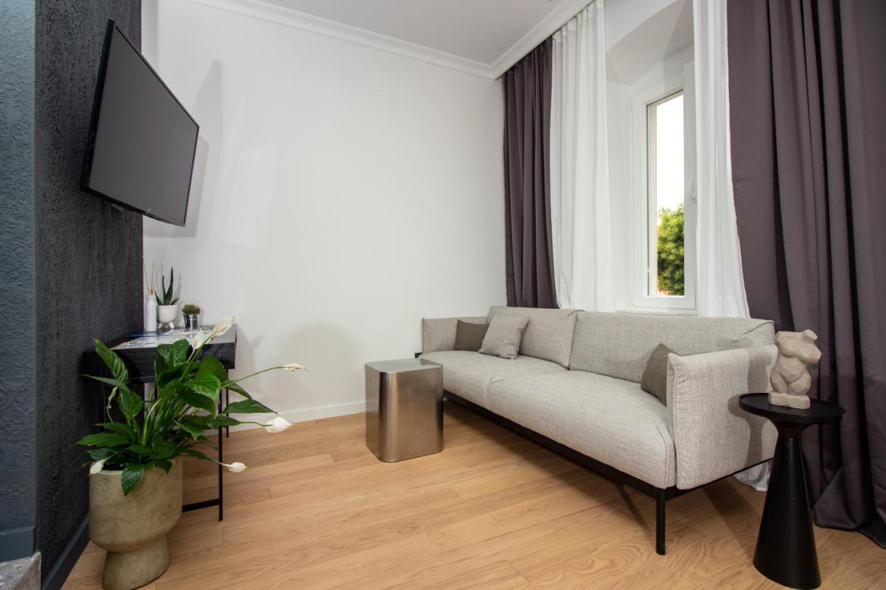 Maroen Lux And Old Town Apartment Split