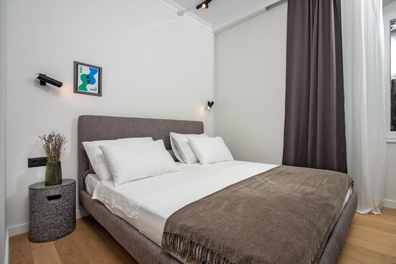 Maroen Lux And Old Town Apartment Split