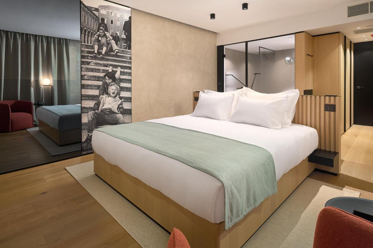 Ambasador Hotel