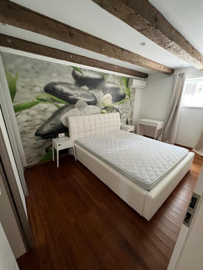 Apartment Seaside Zitta *