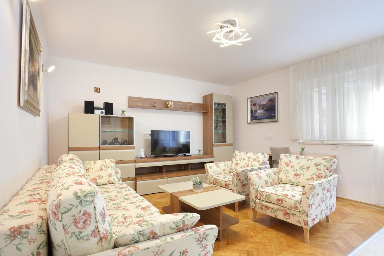 Apartman With Wifi - 19143 *
