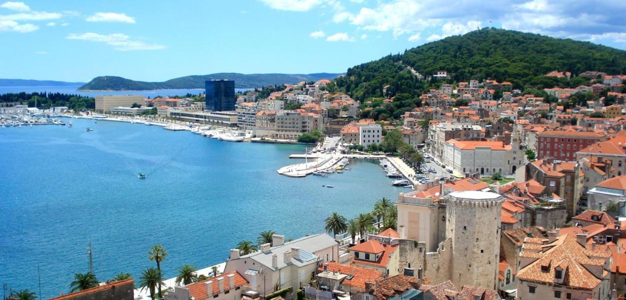 Botel Traditional Gulet, Cruises & Events
