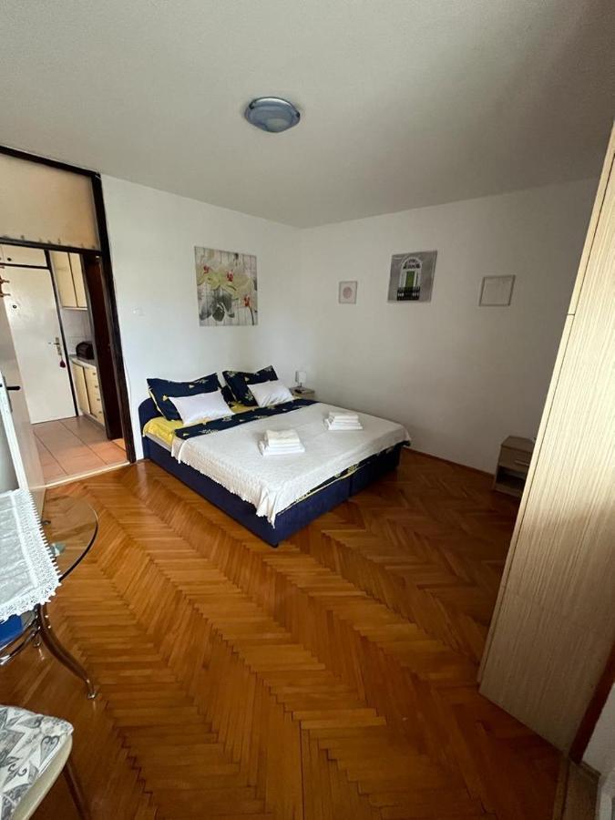 Bozic * Split