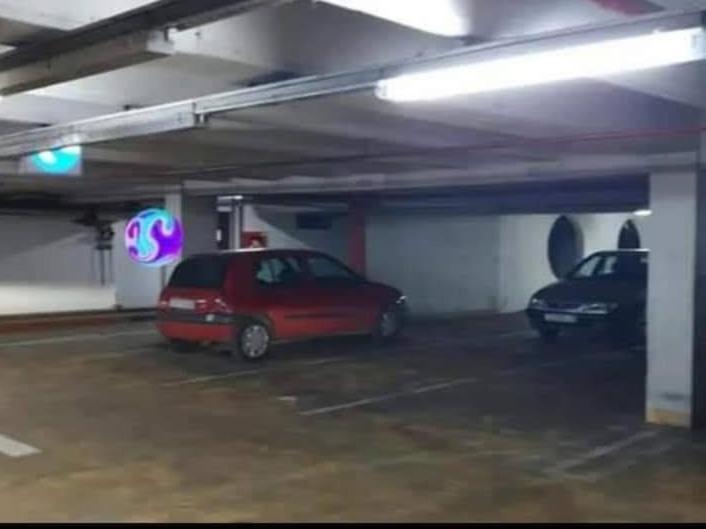 Amber S Podzemnom Garazom * Split