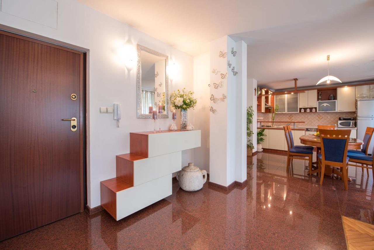 Apartment With Wifi - 18120