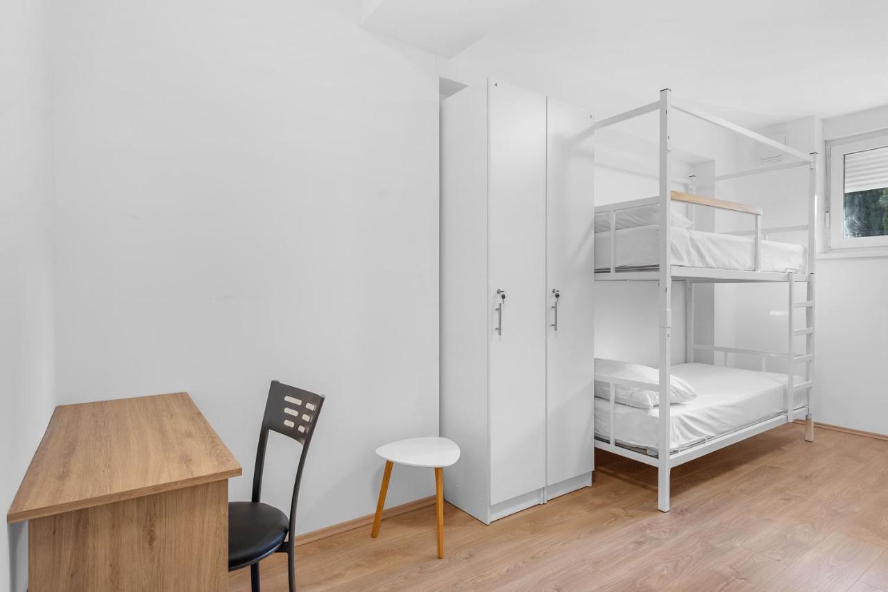 Elli Hostel Split