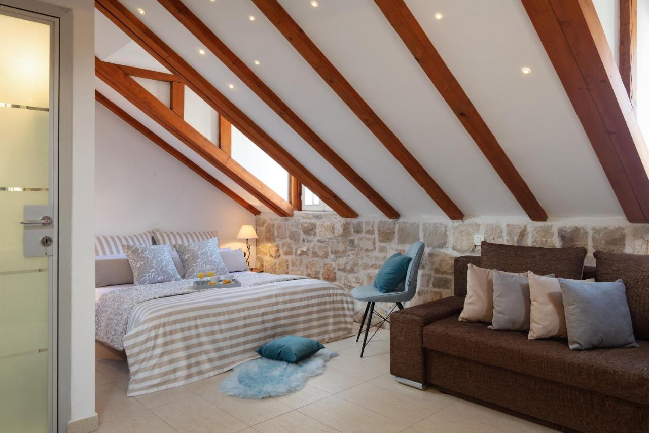 Apartment Sea La Vie 3 *