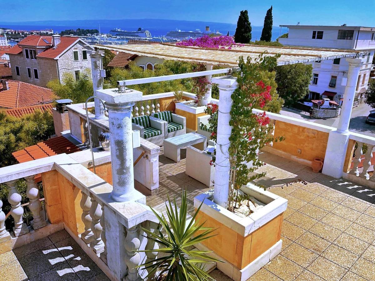 Marjan - 3 Bdr, 3 Bath, Parking Split