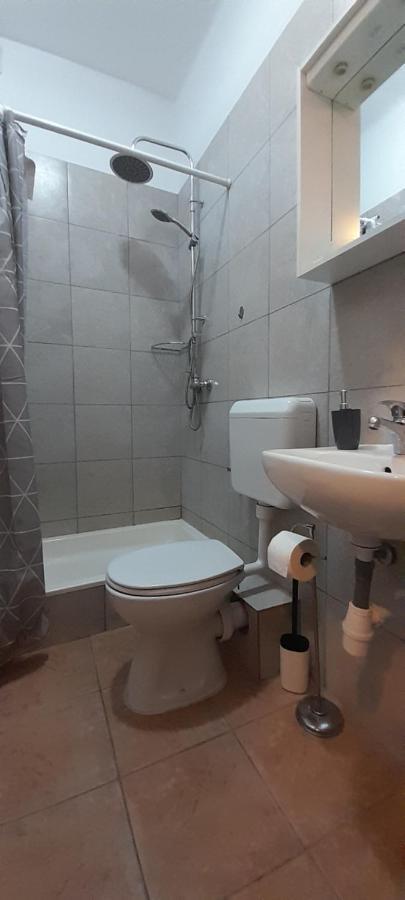 Apartment Sole Macula