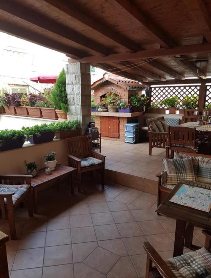 Apartment Apartments And Rooms Villa Lina
