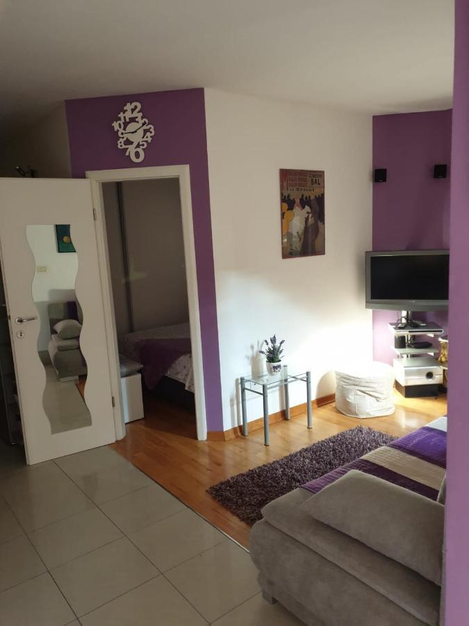 Apartments And Rooms Villa Lina