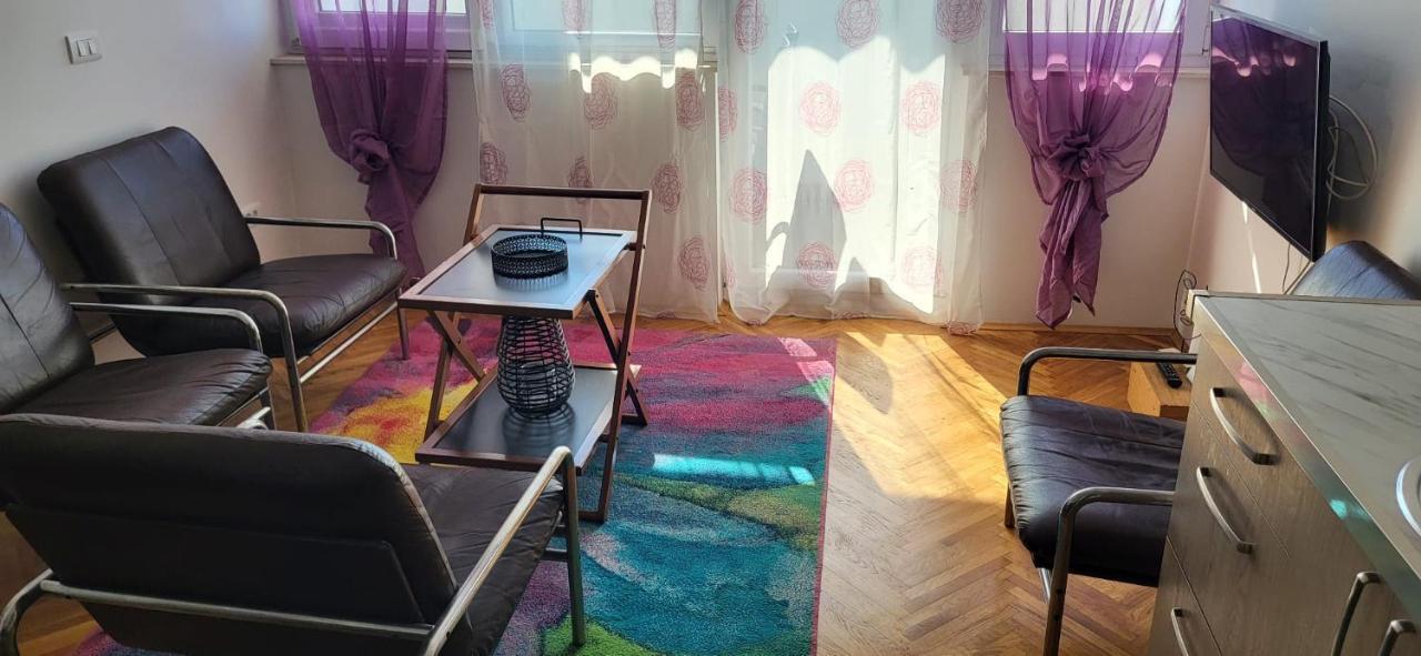 Apartman Ana *