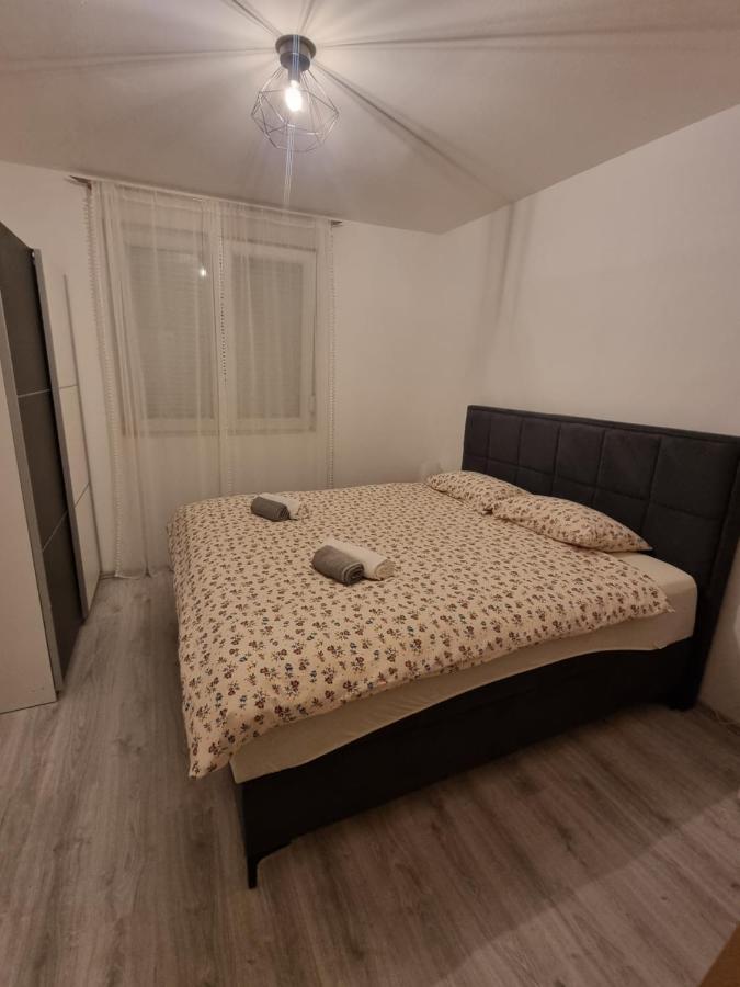 Apartman Dana Appartement *