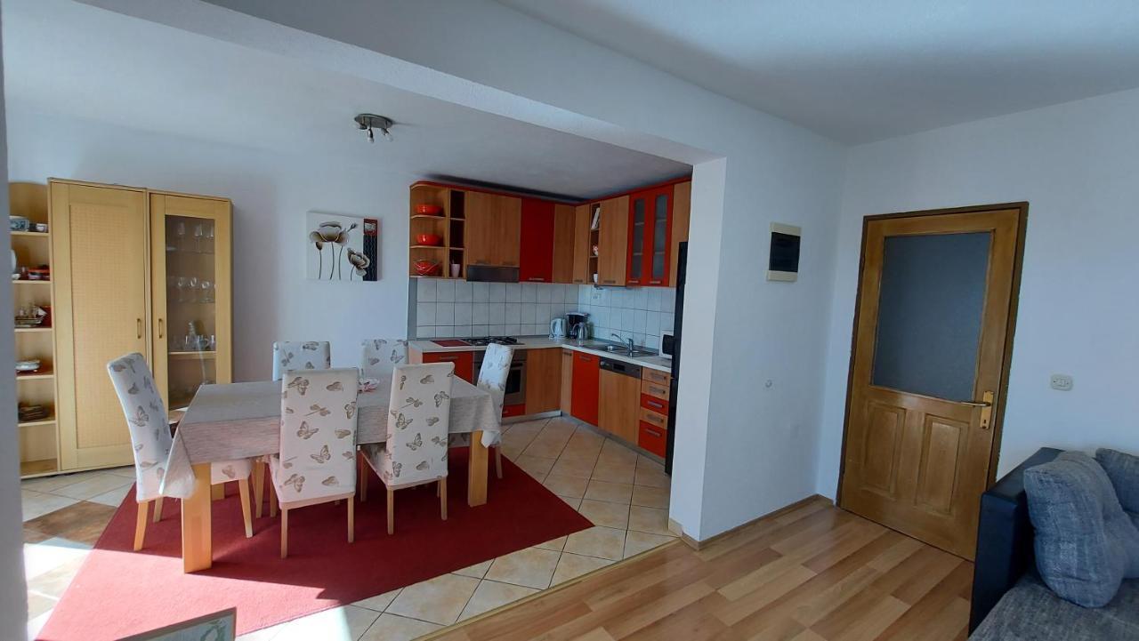 Gate Of Apartment Split