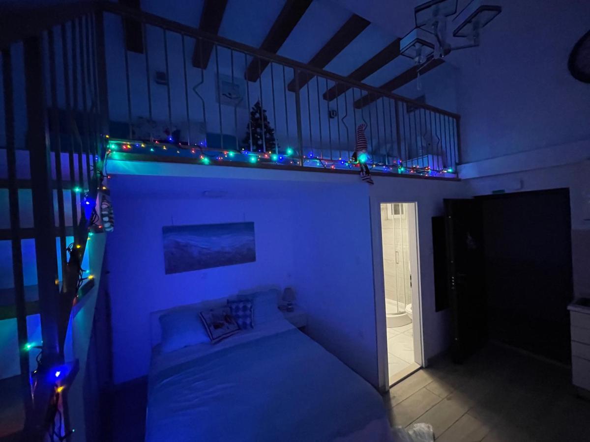 St-gallery Apartment *