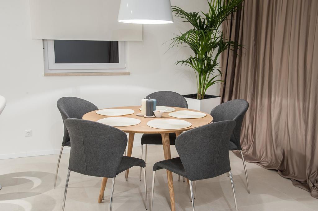 Apartman Deja Views