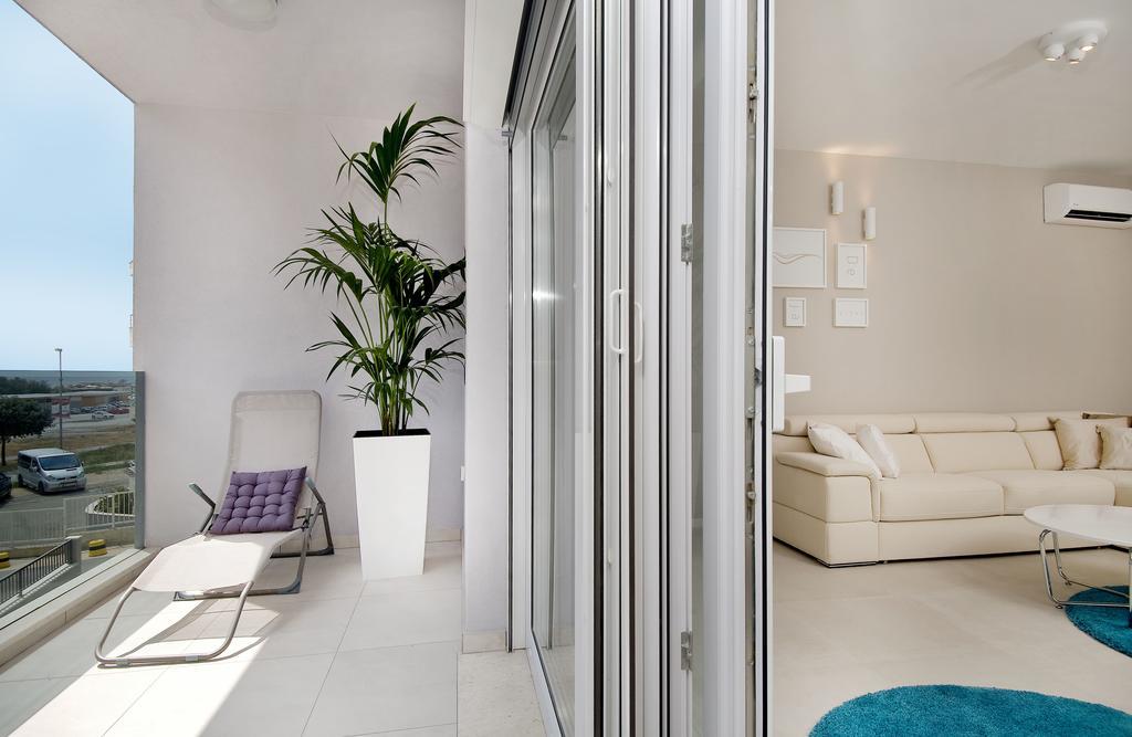 Apartman Deja Views