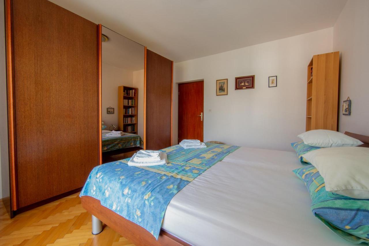 Apartman Mime