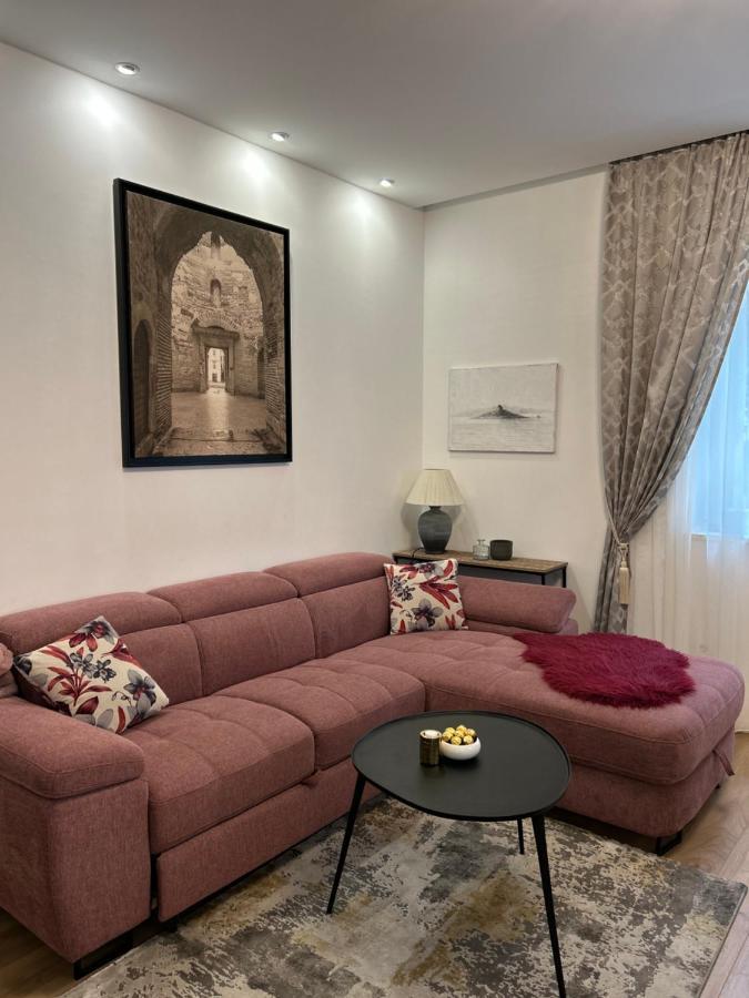 Apartment In The Center *