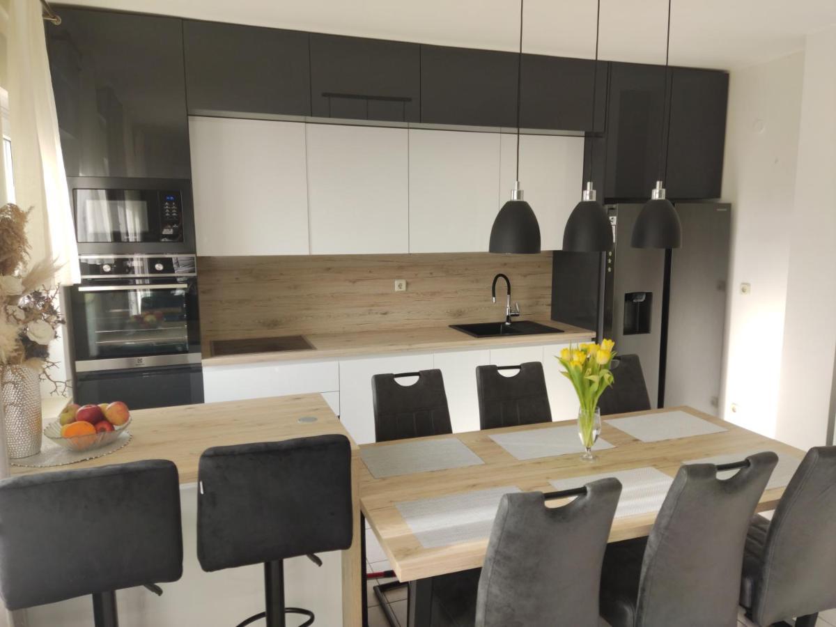 Stela Gornje Sitno Apartamento Split