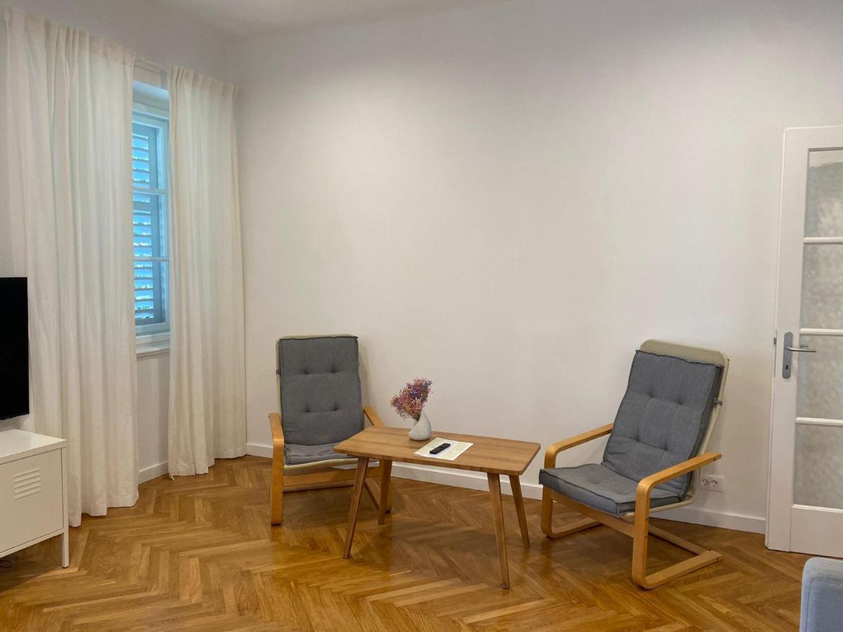Apartamento Specious And Newly Decorated At Bacvice *