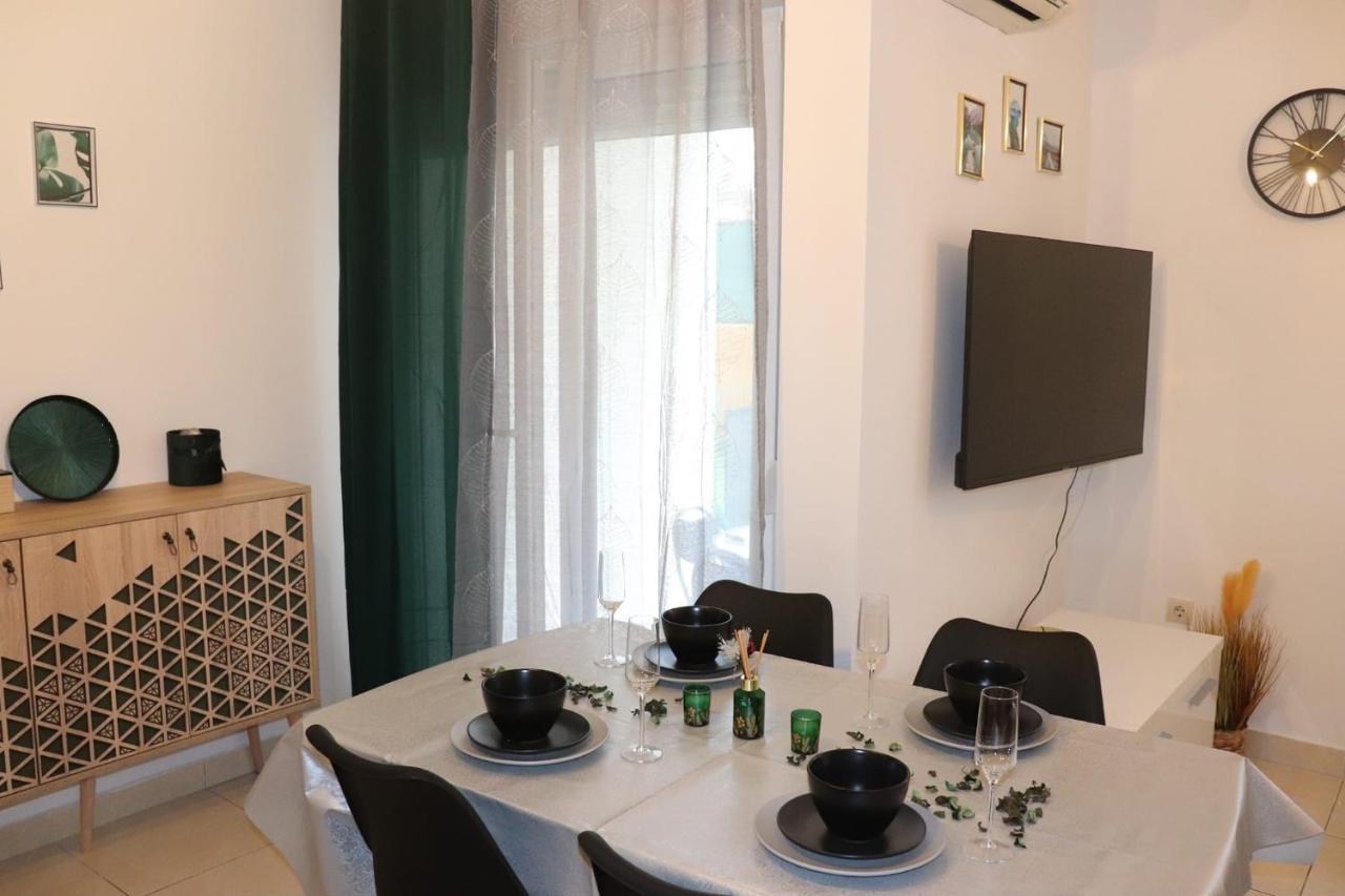 Kikaso - Near Mall Of Split, Free Parking Apartment *