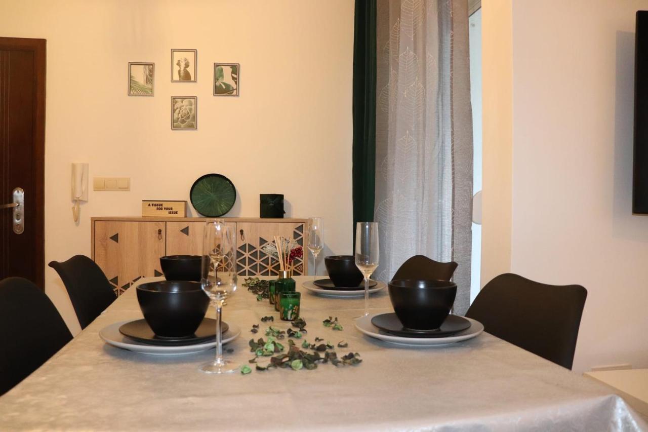 Kikaso - Near Mall Of Split, Free Parking Apartment *