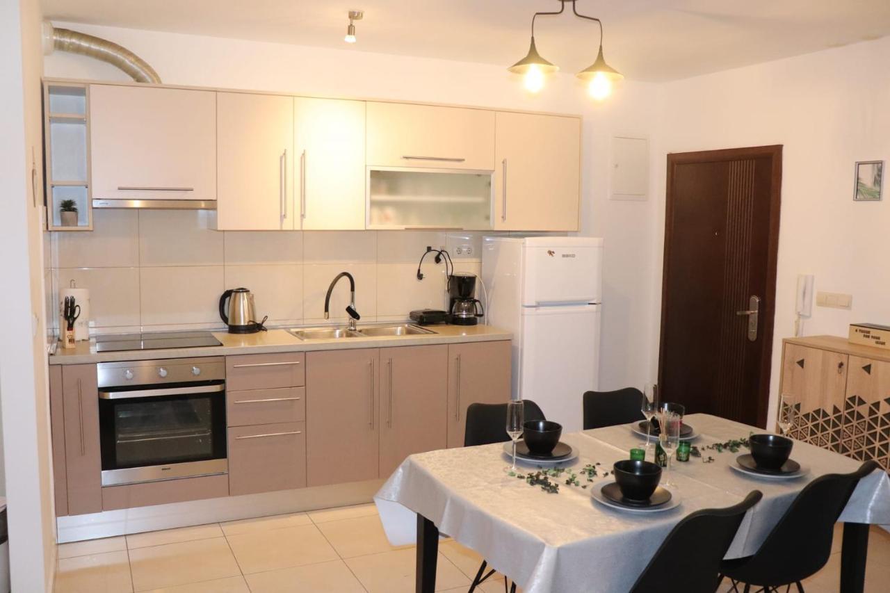 Apartment Kikaso - Near Mall Of Split, Free Parking *