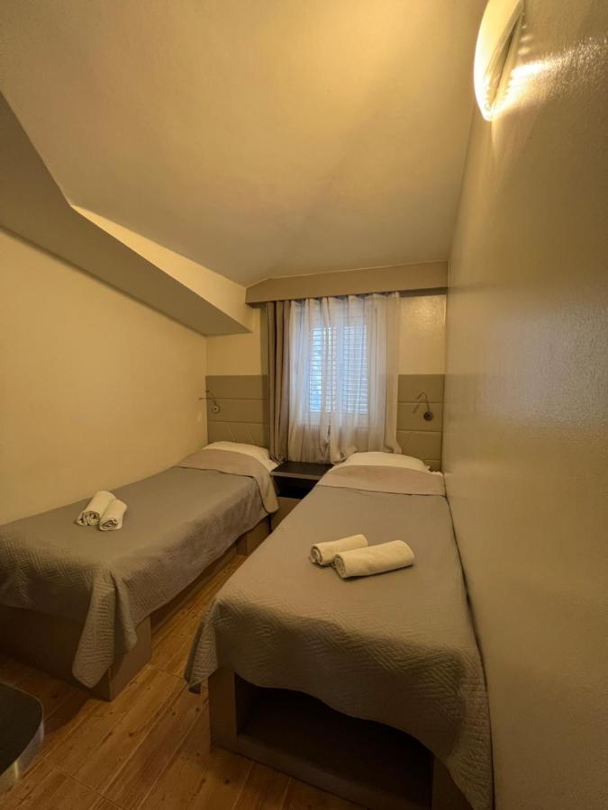 Simoni Apartment *