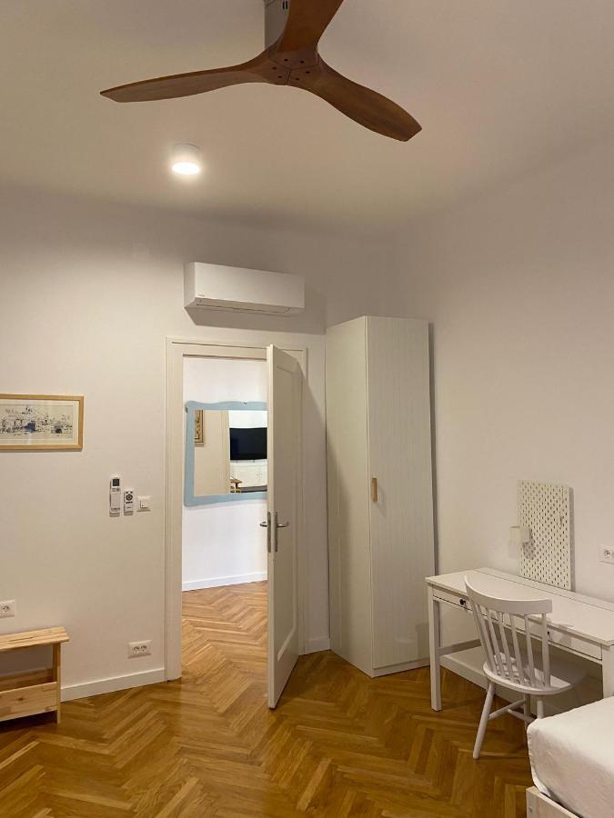 Specious And Newly Decorated At Bacvice *